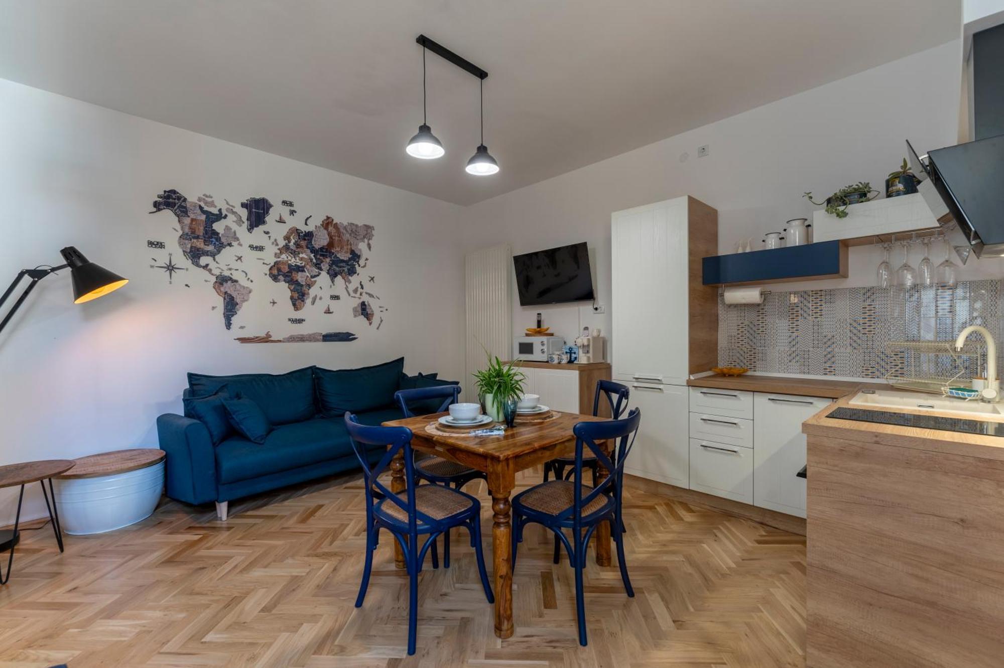 Luxurious Apartment In Old Town - Ultra Central Braşov Eksteriør billede
